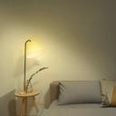 Hombli Smart Bulb E27 White-Lampe + gratis Smart Bulb E27 White - Weißlicht im Wohnzimmer