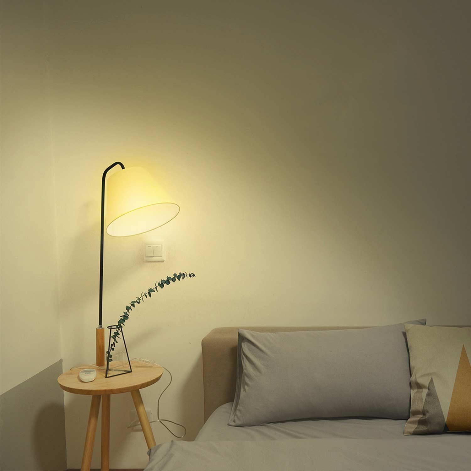 Hombli Smart Bulb E27 White-Lampe + gratis Smart Bulb E27 White - Weißlicht im Wohnzimmer