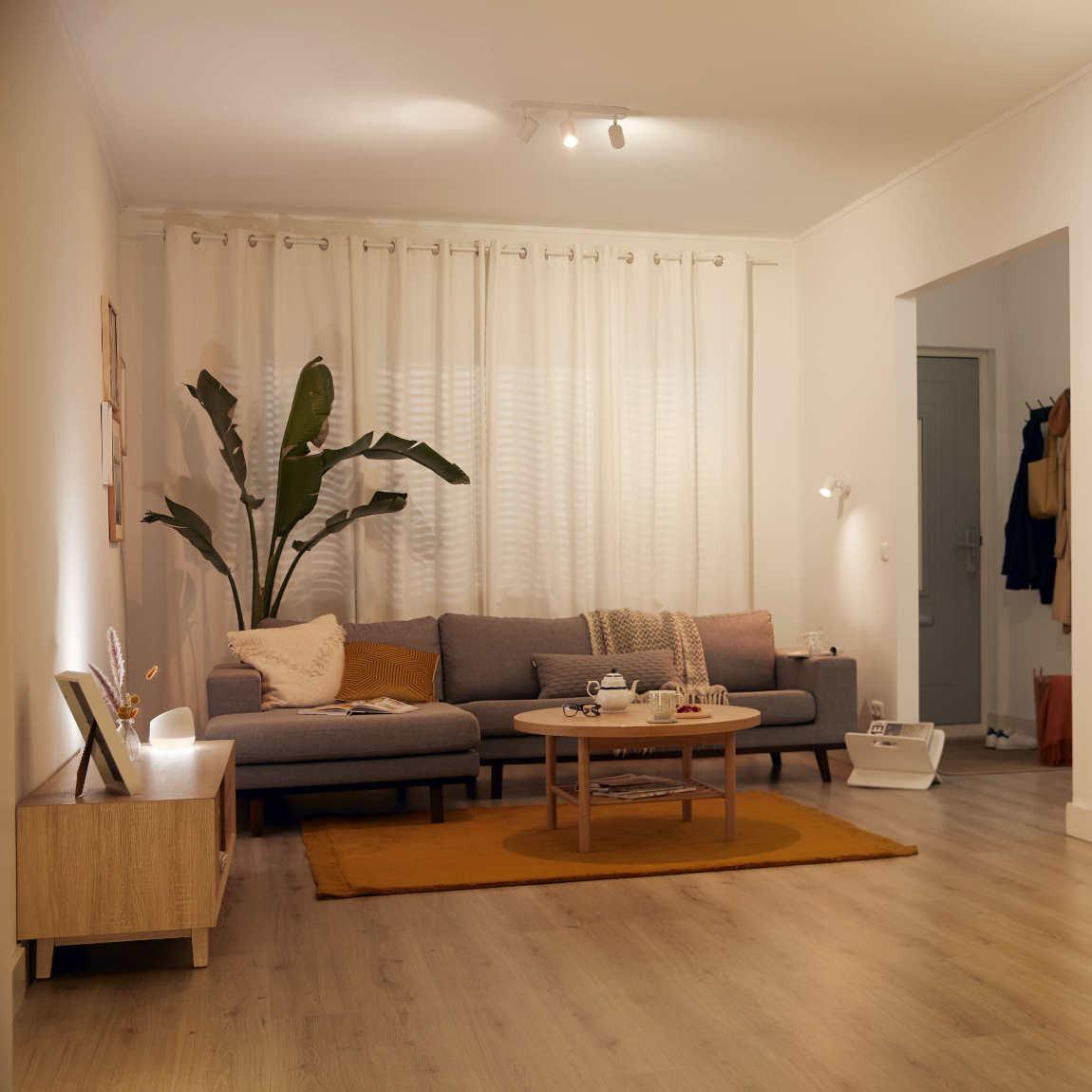 WiZ IMAGEO Spots Deckenleuchte Tunable Farbig 3x 5W - weiß_Lifestyle_Wohnzimmer warmweiß