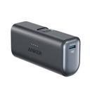 Anker Nano Powerbank mit integriertem USB-C Konnektor - 5000mAh 22,5W - Schwarz_schräg_2