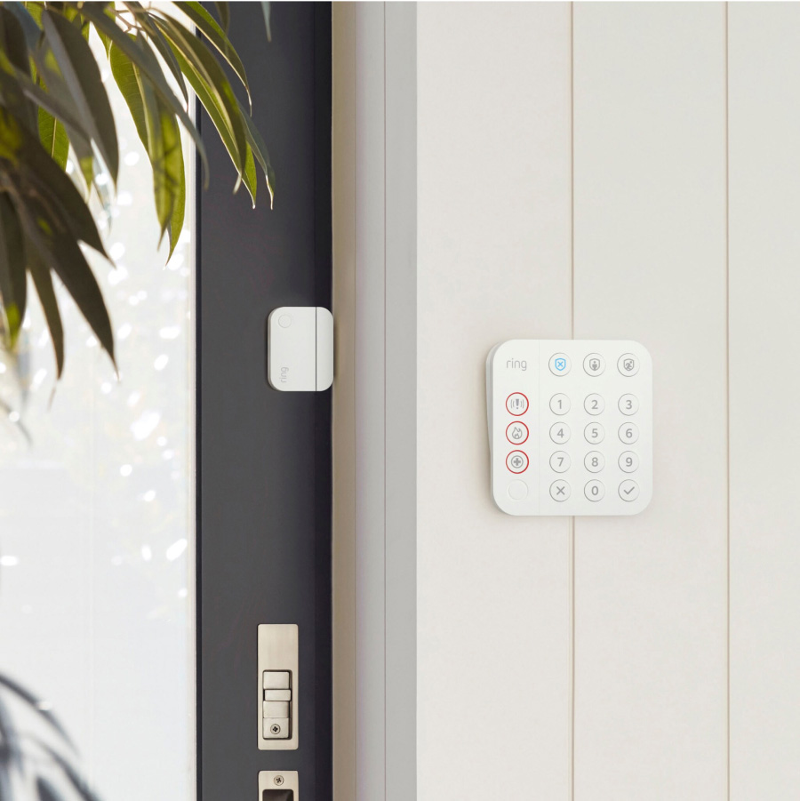 Ring Alarm Keypad und Tür- und Fenstersensor